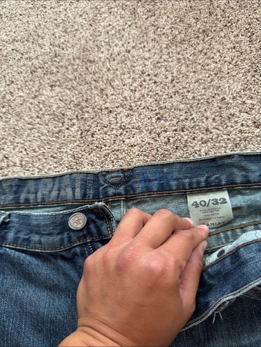 Ariat Men's Indigo Straight-Leg Jeans size 40x32 - Picture 3 of 8